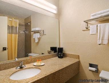 Rodeway Inn 몽고메리 객실 사진